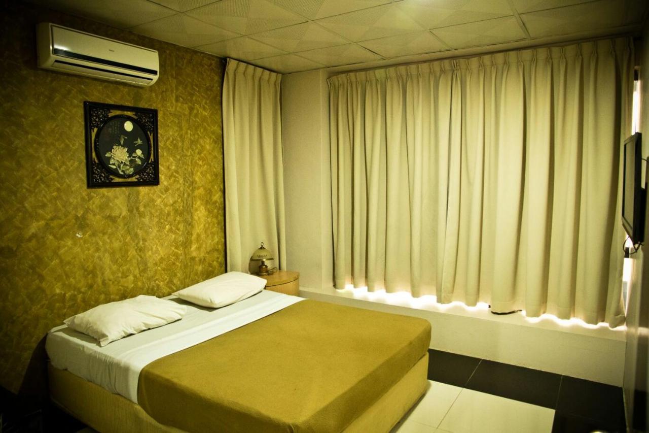 Golden Leaf Hotel Danga Bay Johor Bahru Ngoại thất bức ảnh